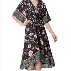 NWT Tahari Floral Short Sleeve animal print size 14 dress